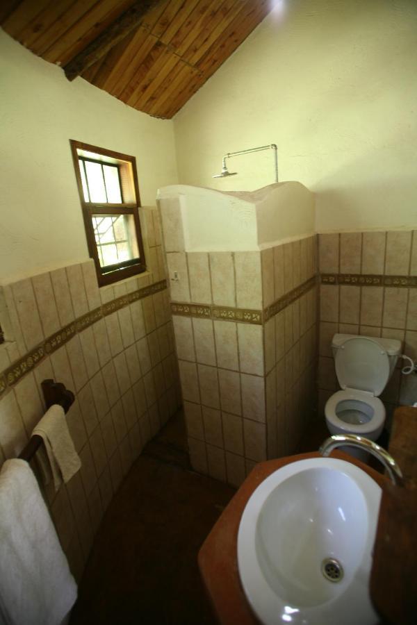 Kiboko Lodge Usa River Quarto foto